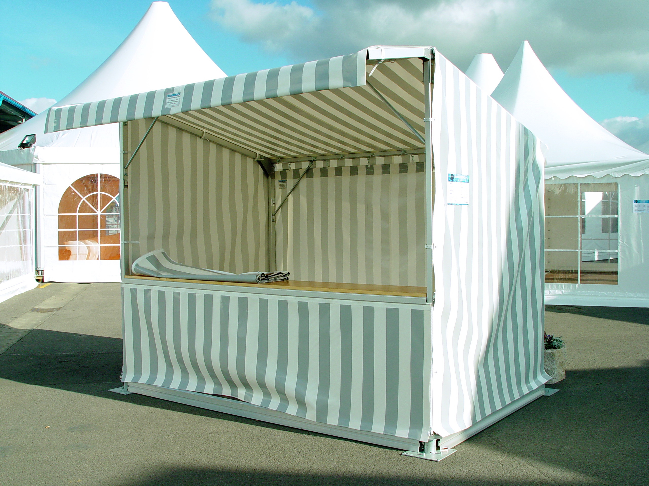 Verkaufsstand 2 x 4 m